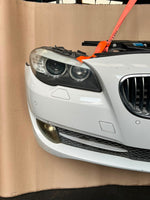 Bild in die Galerieansicht laden, 2012 BMW 530i F10 Complete Front Nose Cut Headlights Grille Bumper OEM