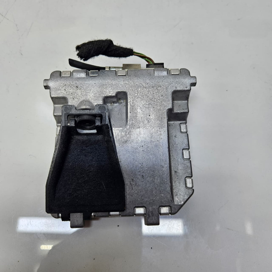 A0009050238-2010-2016 Mercedes-Benz E-Class W212 S212 E350 Front Camera
