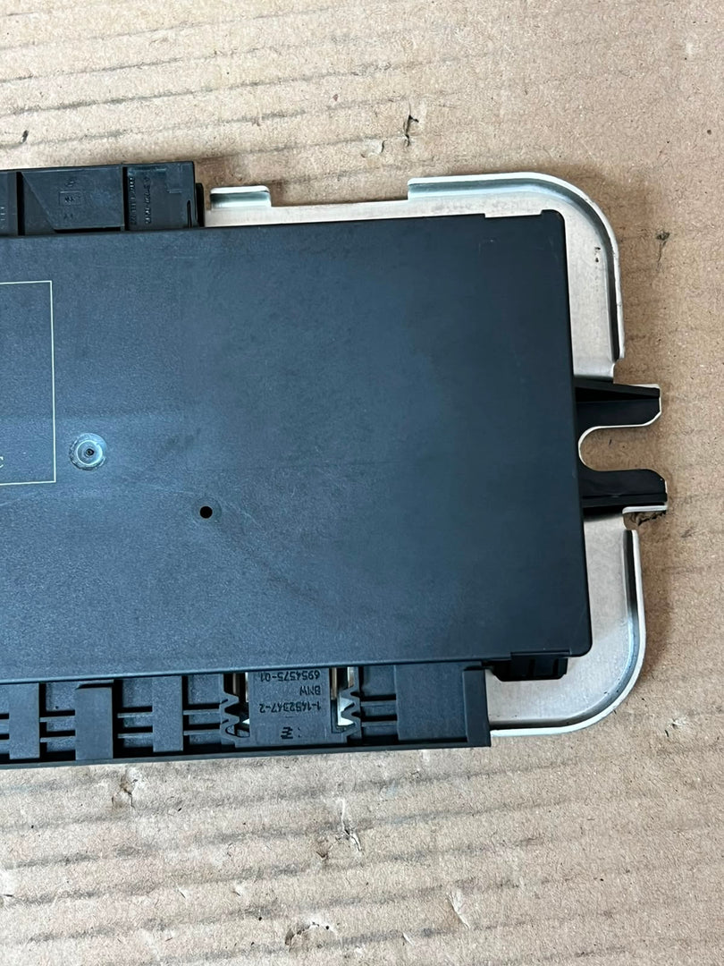 BMW X3 F25 X4 F26 FRM3 Footwell Light Control Module 9286157 OEM 2011-2017