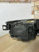 قم بتحميل الصورة إلى عارض الصور، 2005-2007 BMW 630i 650i E63 E64 Bi-Xenon Headlights RH LH Pair 7165801 7165796 OEM