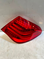قم بتحميل الصورة إلى عارض الصور، BMW 7 Series F01 F02 F03 F04 Right Rear LED Tail Light 7182198 OEM 2008-2015