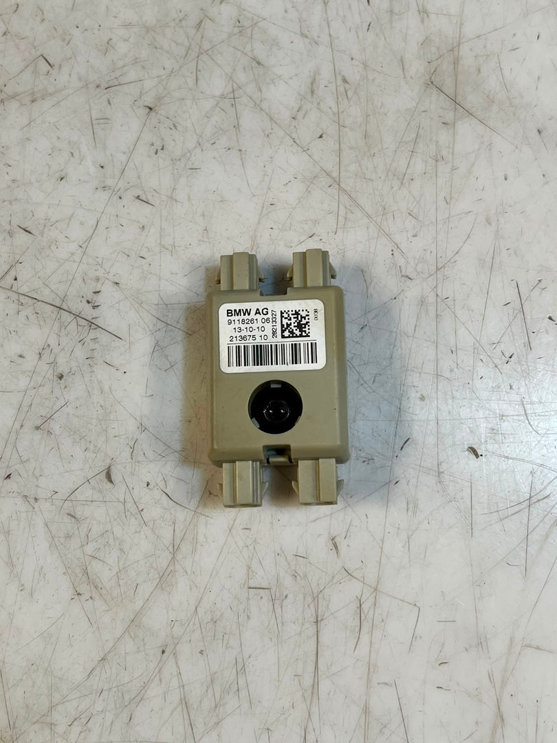 2009 BMW 7 Series F01 F02 Aerial Antenna Amplifier Module 9118261 OEM