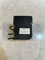 Load image into Gallery viewer, BMW X1 E84 ABS Hydraulic Brake Pump Module 6860215 6860214 OEM 2013-2015