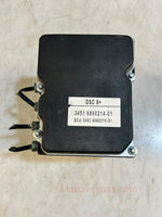 Load image into Gallery viewer, BMW X1 E84 ABS Hydraulic Brake Pump Module 6860215 6860214 OEM 2013-2015