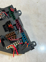 Bild in die Galerieansicht laden, BMW 528i 535i 550i F10 F11 Power Distribution Fuse Box 9234423 OEM 2010-2016
