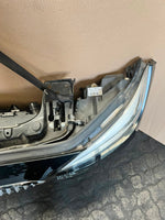 Bild in die Galerieansicht laden, 2016 BMW 118d F20 LCI B47 Complete Front Nose Cut Headlights Grille Bumper OEM