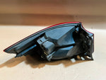 Bild in die Galerieansicht laden, 2015 BMW 320i GT F34 Rear Right Tail Light 2575336 7286038 OEM