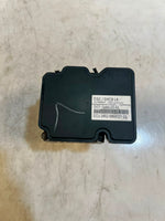 Bild in die Galerieansicht laden, BMW 535i F10 F11 F06 F12 F13 ABS Pump Control Module 6868335 OEM 2011-2016