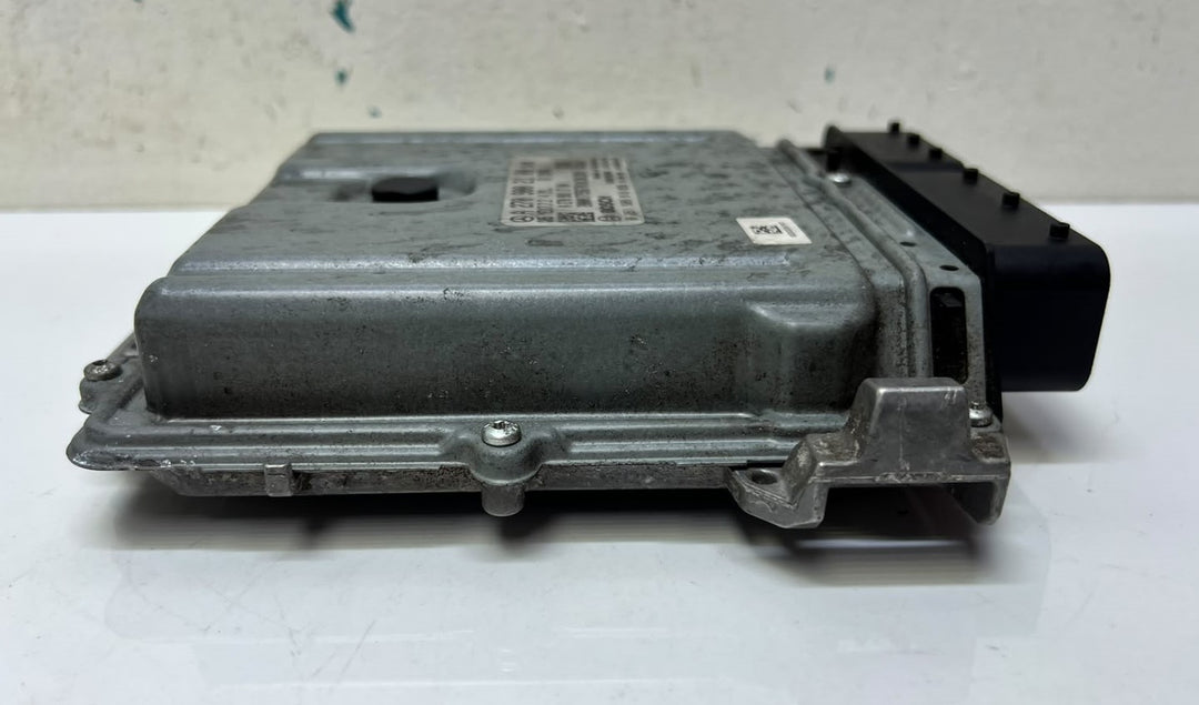 2017 Mercedes-Benz Engine Control Module ECU ECM A2709002100 W176 W246 OEM