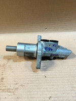 Load image into Gallery viewer, 2010 BMW X1 E84 xDrive20d Brake Master Cylinder Hydraulic Pump Used Genuine OEM