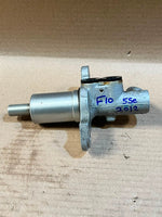 Load image into Gallery viewer, 2012 BMW 5 Series F10 520d 528i 535i 550i Brake Master Cylinder Used Genuine OEM