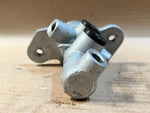 Bild in die Galerieansicht laden, 2001 BMW 5 Series E39 Brake Master Cylinder Used Genuine OEM