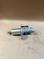 Load image into Gallery viewer, 2011 BMW X5 E70 Brake Master Cylinder Used Genuine OEM