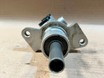Bild in die Galerieansicht laden, 2000 BMW 7 Series E38 Brake Master Cylinder Used Genuine OEM