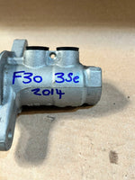 Load image into Gallery viewer, 2014 BMW 3 Series F30 Brake Master Cylinder Used Genuine OEM