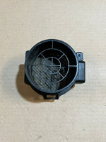 Bild in die Galerieansicht laden, 2001-2005 BMW 330i E46 M54 Mass Air Flow MAF Sensor 1438871 OEM