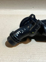 Bild in die Galerieansicht laden, BMW M54B30 3.0L Engine Thermostat Housing Assembly Used Genuine OEM
