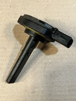 قم بتحميل الصورة إلى عارض الصور، 1999-2000 BMW 328i E46 Engine Oil Level Sensor 1433596 12617508003 OEM