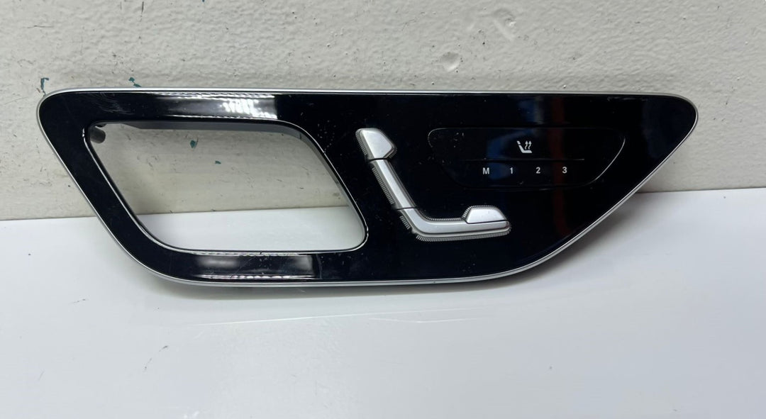 2022-2025 Mercedes-Benz C300 Seat Adjustment Switch Panel A2069004908 W206 OEM