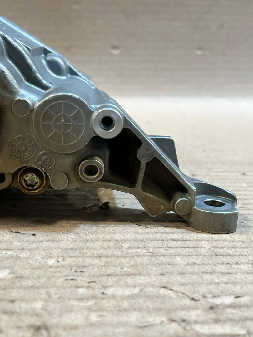 BMW 328i 525i 525xi E90 E91 E92 E93 E60 N52 Engine Oil Pump 7545939 OEM