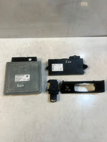 Bild in die Galerieansicht laden, BMW 525i 325i E60 E61 E90 E91 N52 2.5L MSV80 ECU DME CAS Key Set 7576297 OEM