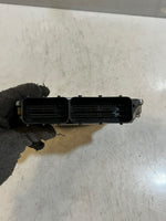 Bild in die Galerieansicht laden, BMW E60 E87 E90 E91 318i 320i N46N Engine ECU DME 7581611 Bosch 0261S04114 OEM