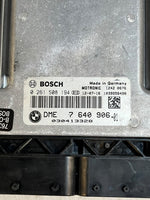 Bild in die Galerieansicht laden, BMW X1 E84 E87 E90 N46N Engine Control Unit ECU DME 7640906 OEM
