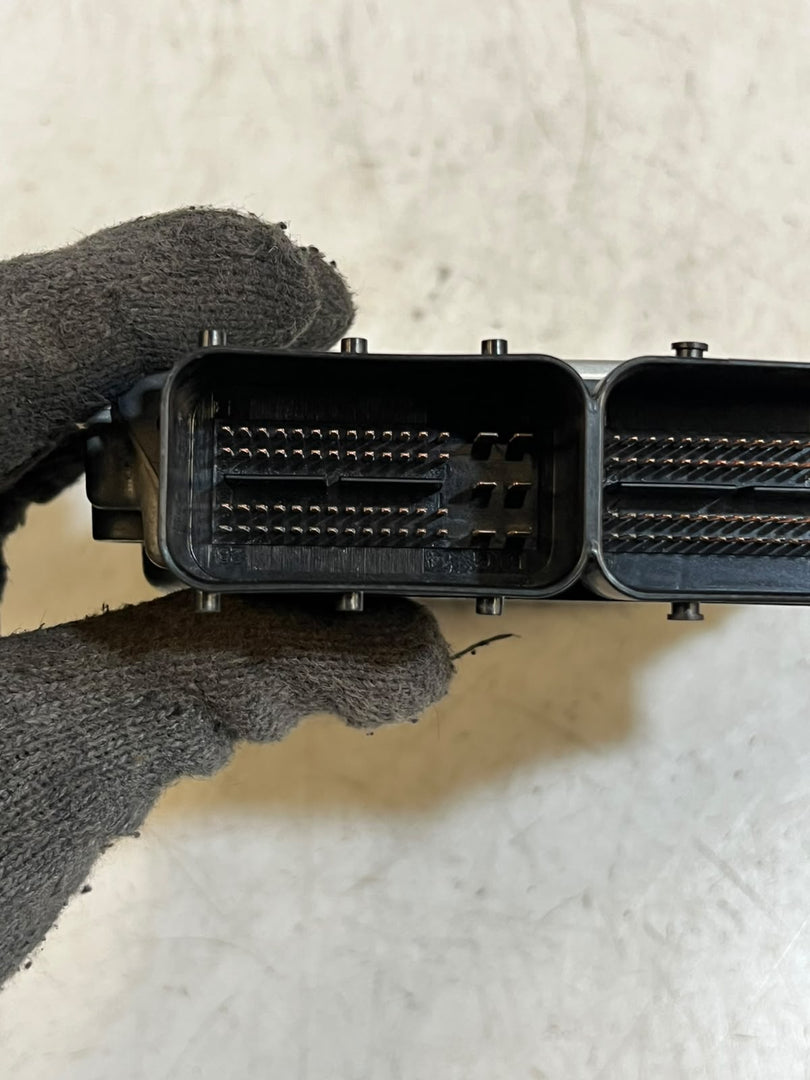 BMW X1 E84 E81 E87 E90 E91 N46N Engine Control Unit ECU DME 7628656 Bosch OEM