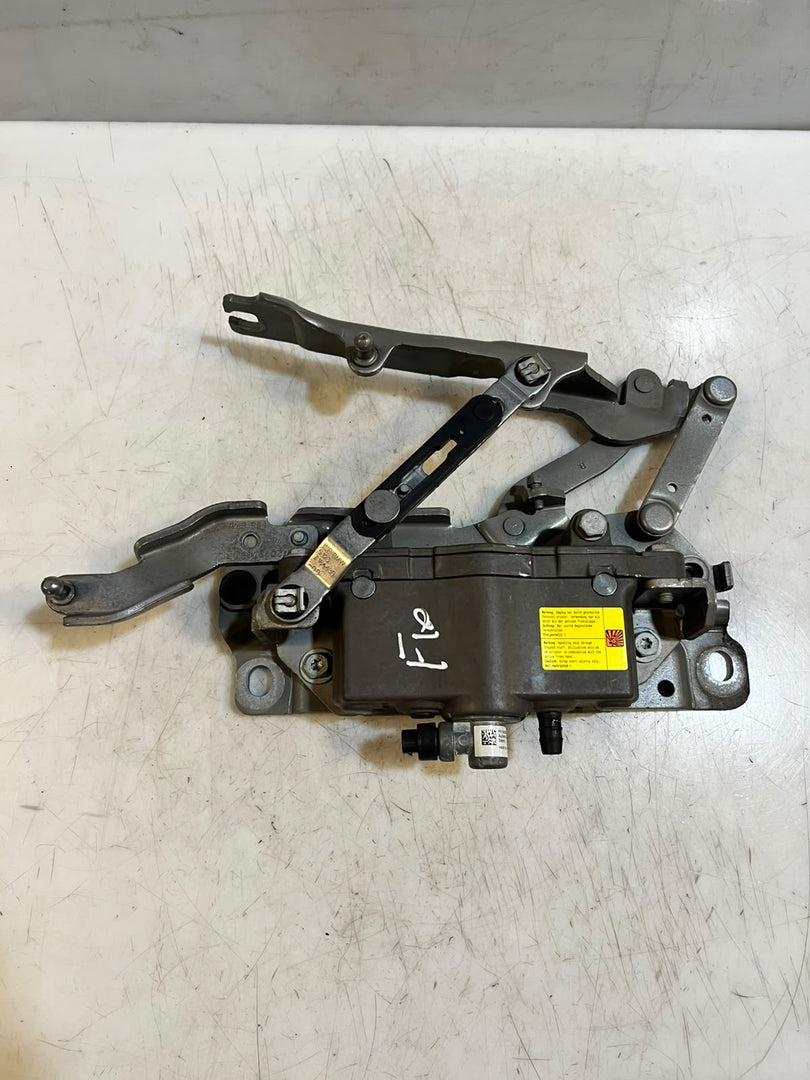 BMW 5 Series F10 F11 F18 Front Right Hood Bonnet Hinge 7201276 51237201276 OEM