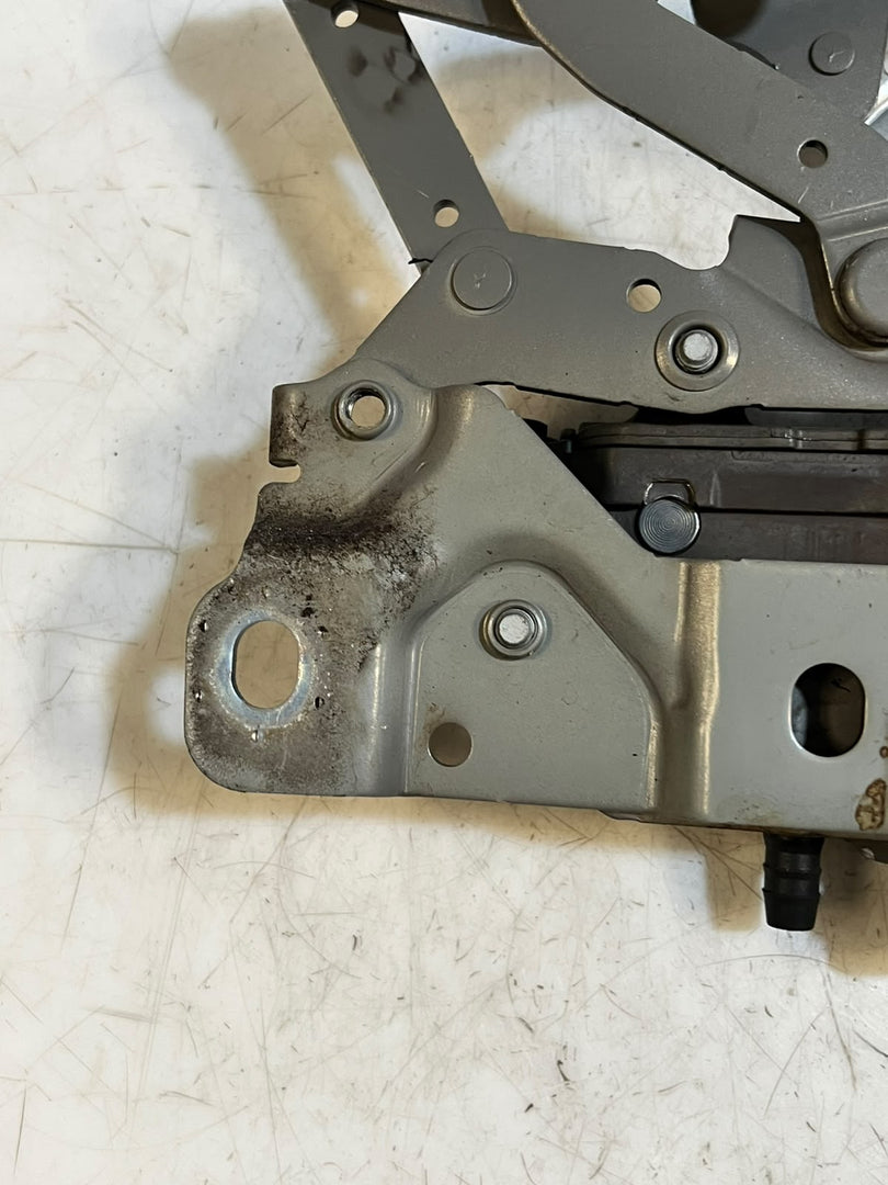 BMW 5 Series F10 F11 F18 Front Right Hood Bonnet Hinge 7201276 51237201276 OEM