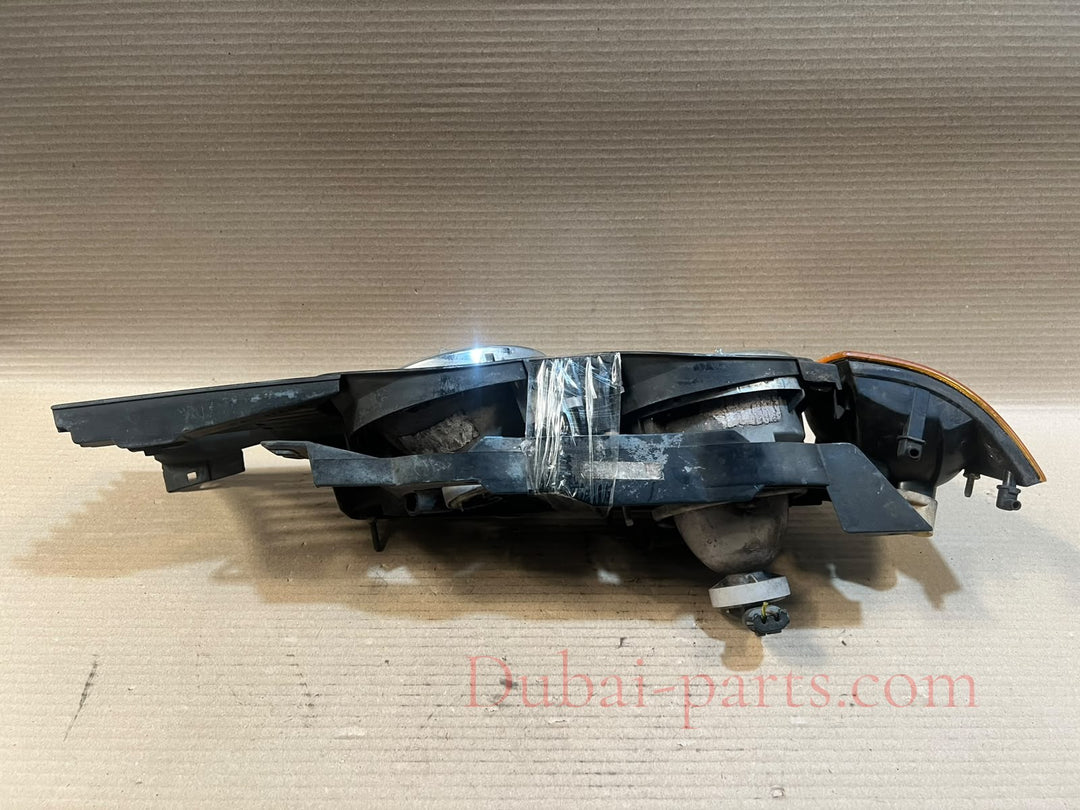 1989 BMW 735i E32 M30 USA Twin Headlight Headlamp Turn Signal Grille Assembly OEM