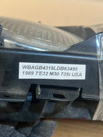 Bild in die Galerieansicht laden, 1989 BMW 735i E32 M30 USA Twin Headlight Headlamp Turn Signal Grille Assembly OEM