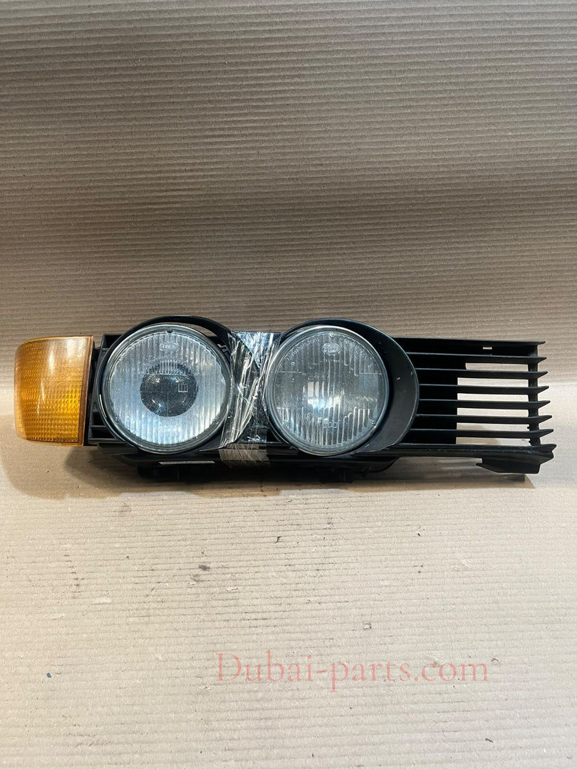 1989 BMW 735i E32 M30 USA Twin Headlight Headlamp Turn Signal Grille Assembly OEM