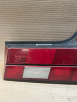 Bild in die Galerieansicht laden, 1989 BMW 735i E32 M30 USA RIGHT Rear Tail Light Back Lamp Assembly OEM