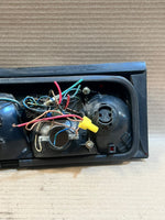 Bild in die Galerieansicht laden, 1989 BMW 735i E32 M30 USA RIGHT Rear Tail Light Back Lamp Assembly OEM