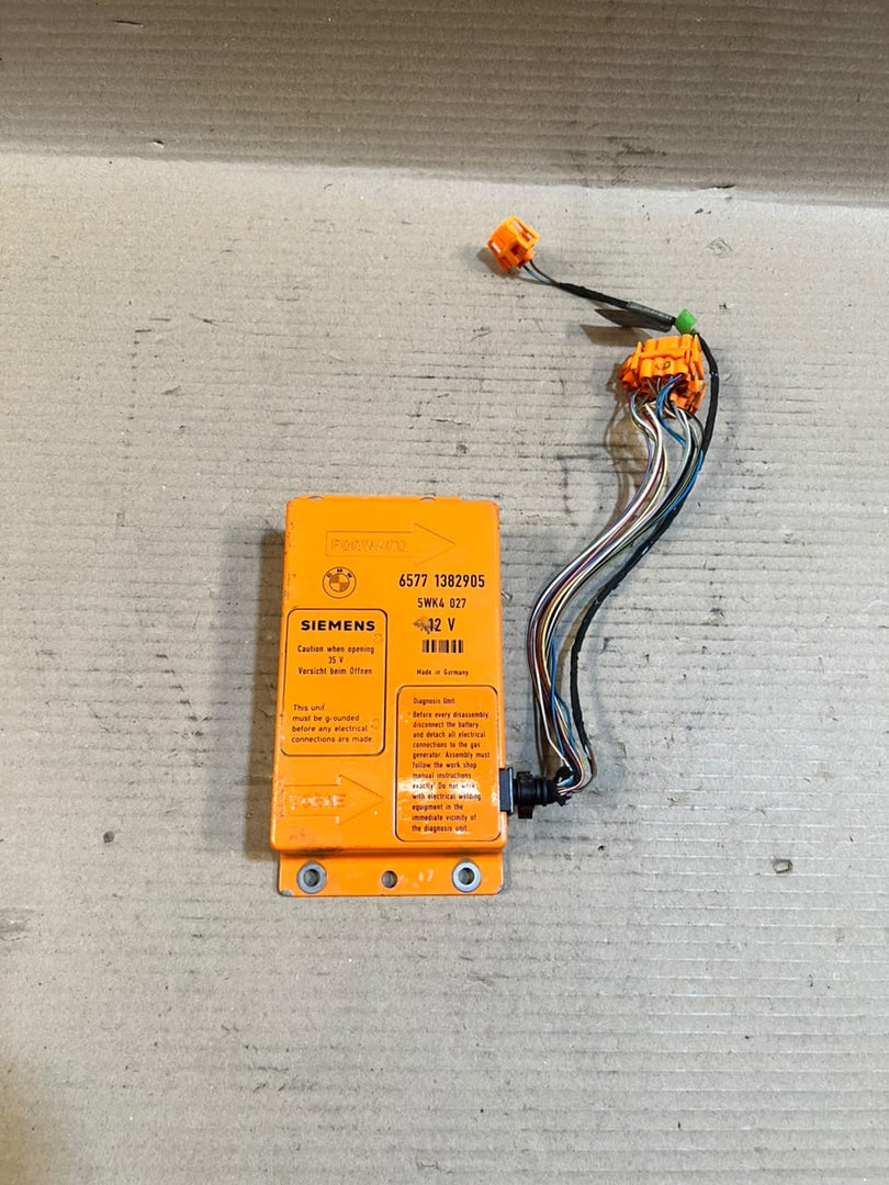 1989 BMW 735i E32 M30 SRS Airbag Control Module ECU 1382905 65771382905 OEM