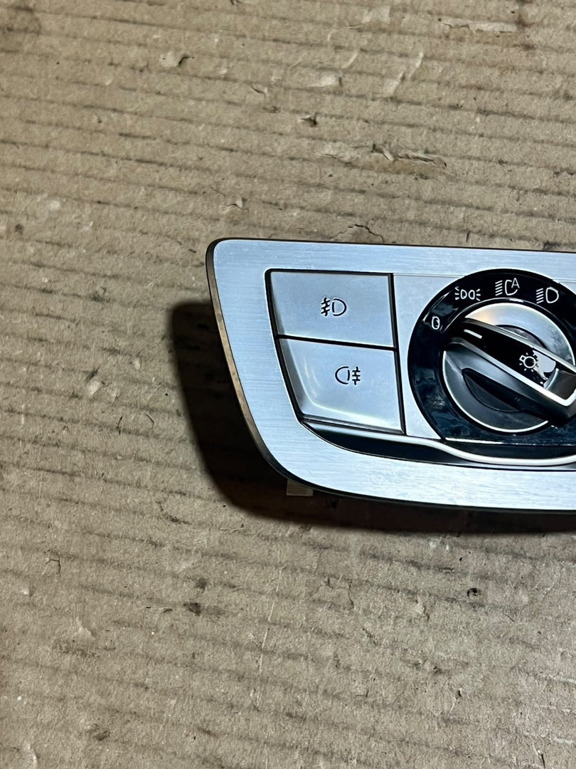 BMW 7 Series G11 G12 Headlight Light Control Switch Unit 9388939 61319472978 OEM