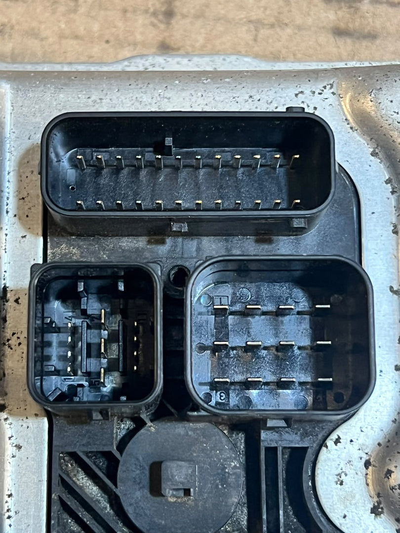 2012 BMW X1 E84 N20 ECU DME CAS3 Key Set 8603576 0261S08838 OEM