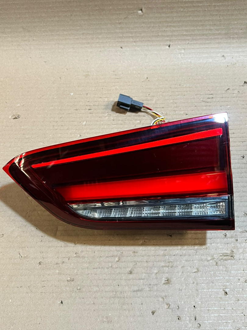 BMW X1 F48 Right Rear Tail Light Stop Brake Light Lamp OEM