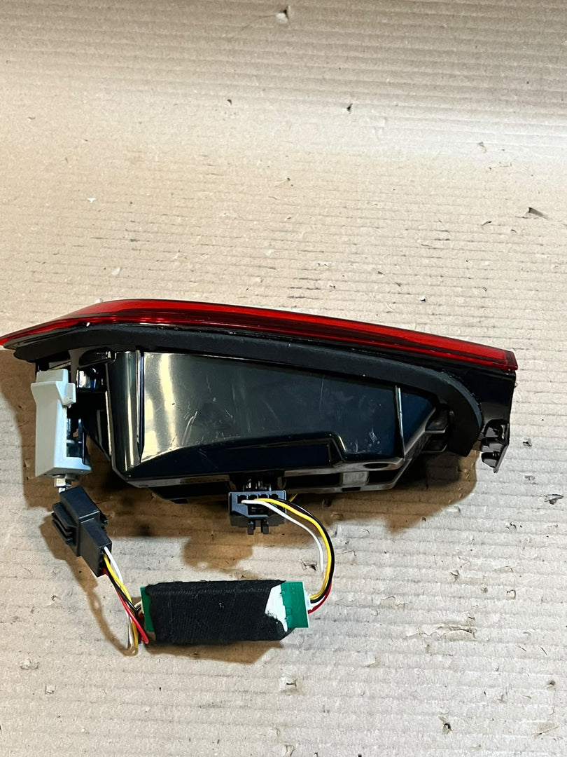 BMW X1 F48 Right Rear Tail Light Stop Brake Light Lamp OEM