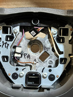 قم بتحميل الصورة إلى عارض الصور، BMW 5 7 Series F10 F11 F07 F01 F02 Leather Multifunction Steering Wheel 6102364 OEM