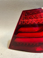 قم بتحميل الصورة إلى عارض الصور، BMW 7 Series F01 F02 F03 F04 LCI Rear Right LED Tail Stop Light 7300268 OEM ECE