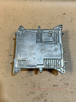 Load image into Gallery viewer, 2014-2016 BMW 520i F10 N20 ECU DME CAS4 + 1 Key Complete Set 8664661 OEM