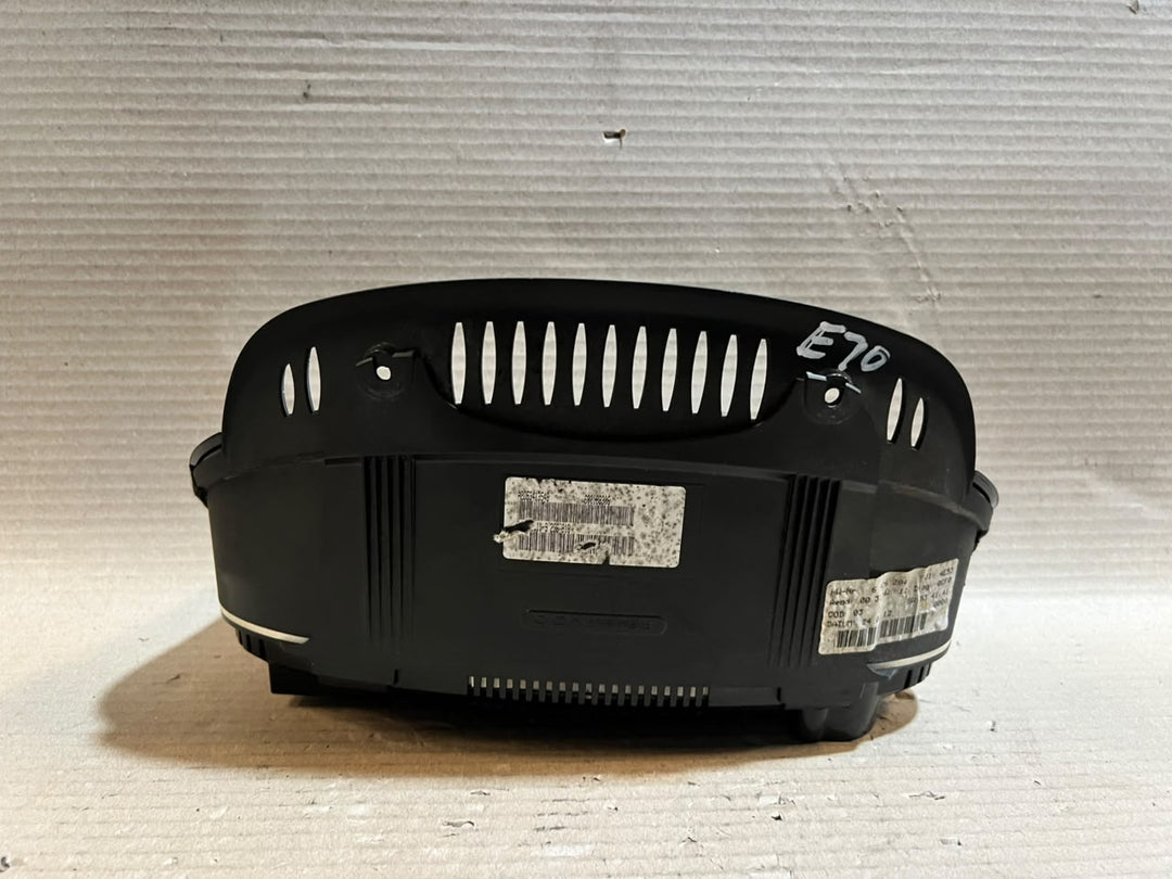 2006-2013 BMW X5 E70 Instrument Cluster Speedometer 9236818 OEM
