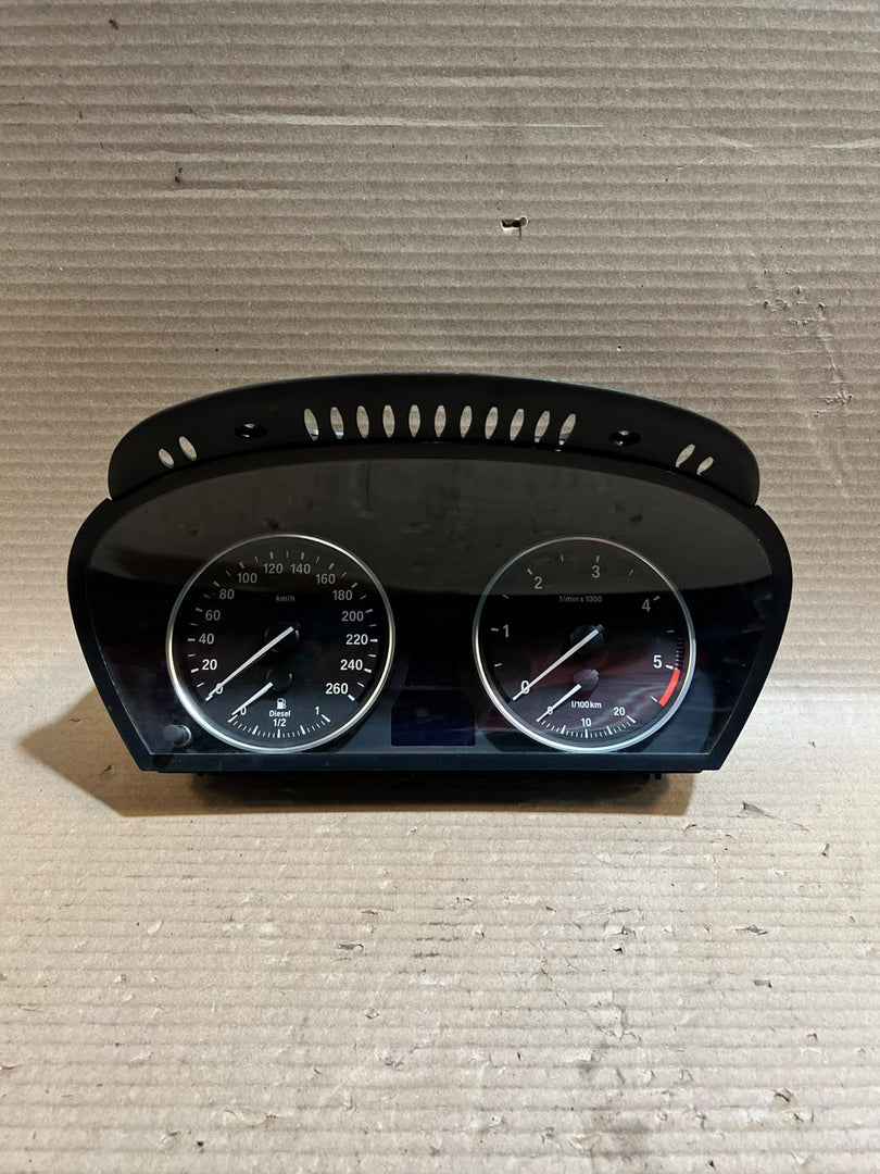 2006-2013 BMW X5 E70 Instrument Cluster Speedometer 9236818 OEM