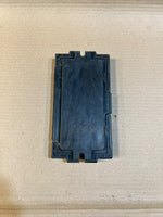 Bild in die Galerieansicht laden, BMW 1 3 Series E87 E90 E91 E92 E93 X1 E84 Z4 E89 FRM3 Footwell Module 6827064 OEM