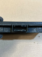 Bild in die Galerieansicht laden, BMW 1 3 Series E87 E90 E91 E92 E93 X1 E84 Z4 E89 FRM3 Footwell Module 6827064 OEM
