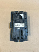 Bild in die Galerieansicht laden, BMW 1 3 Series E87 E90 E91 E92 E93 X1 E84 Z4 E89 FRM3 Footwell Module 6827064 OEM