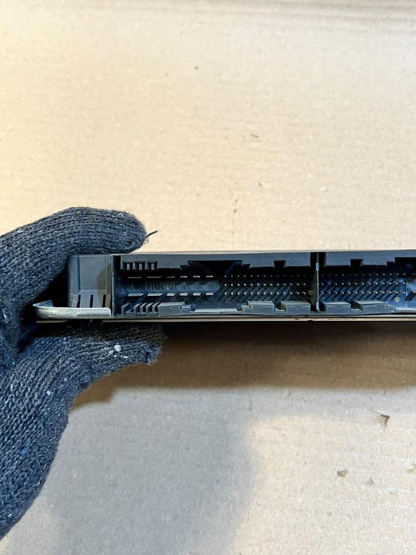 BMW X4 F26 FRM3 Footwell Light Control Module 9383699 OEM
