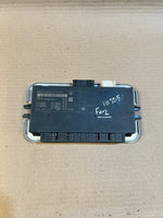 قم بتحميل الصورة إلى عارض الصور، BMW 5 6 7 Series F01 F02 F07 F10 F11 FRM3 Footwell Module 9225712 OEM